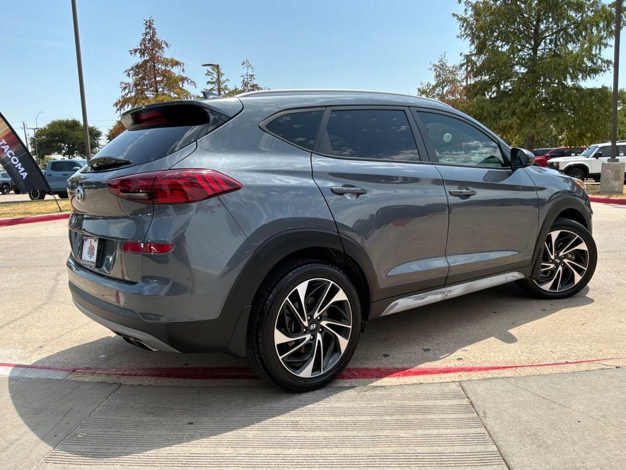 Used 2019 Hyundai Tucson Sport FWD image 6