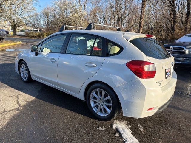 Used 2014 Subaru Impreza 2.0i Premium w/ All-Weather Package w/CVT image 4