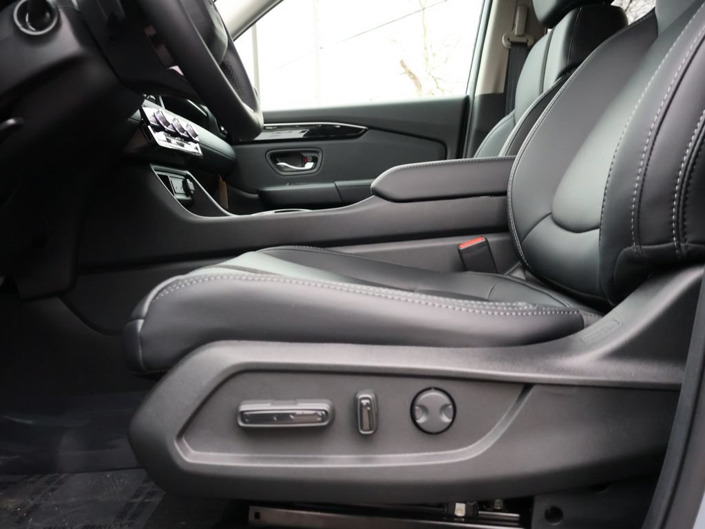 New 2026 Honda Pilot EX-L image 23