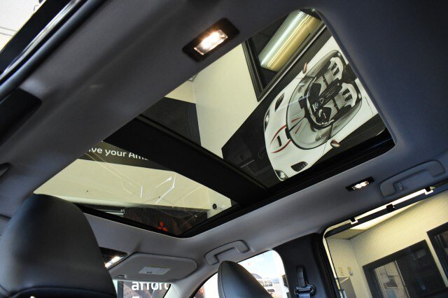 New 2026 Mitsubishi Outlander SEL AWD/4WD image 28