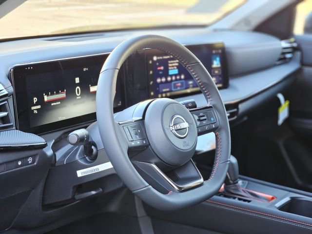 New 2026 Nissan Kicks SR image 11