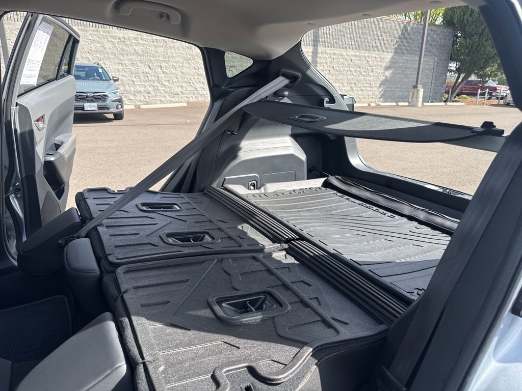 Certified 2024 Subaru Crosstrek 2.5i Limited w/ Crosstrek Mirror Package image 16