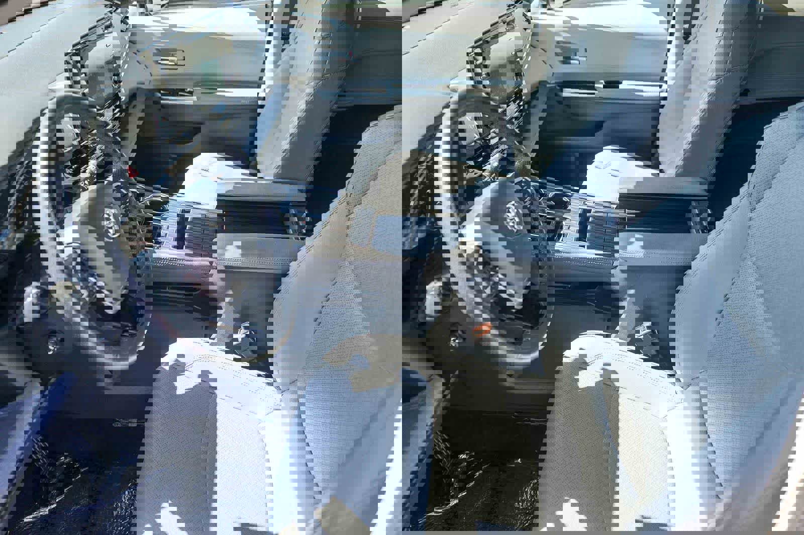 Used 2022 Toyota Sienna Limited image 15