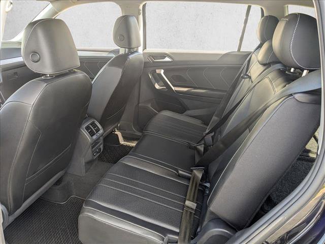 Used 2022 Volkswagen Tiguan SE FWD image 16
