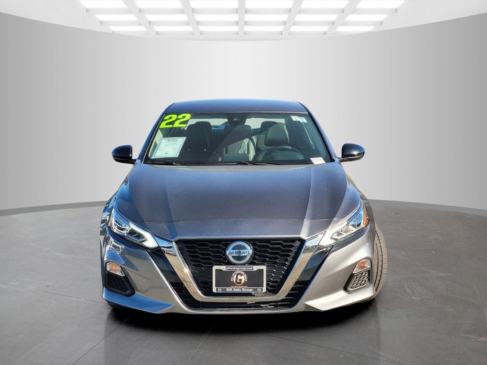 Used 2022 Nissan Altima 2.5 SR image 2
