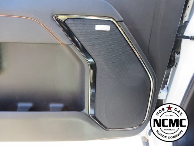 Used 2025 GMC Sierra 2500 AT4 AWD/4WD image 18
