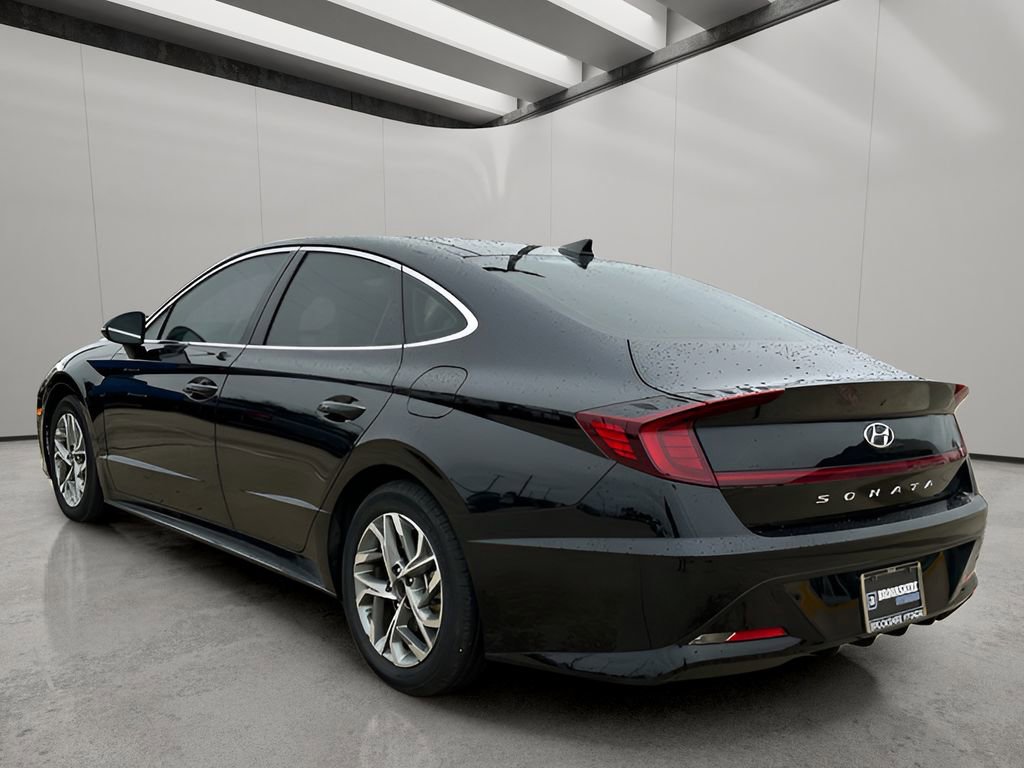 Used 2023 Hyundai Sonata SEL w/ Convenience Package image 3