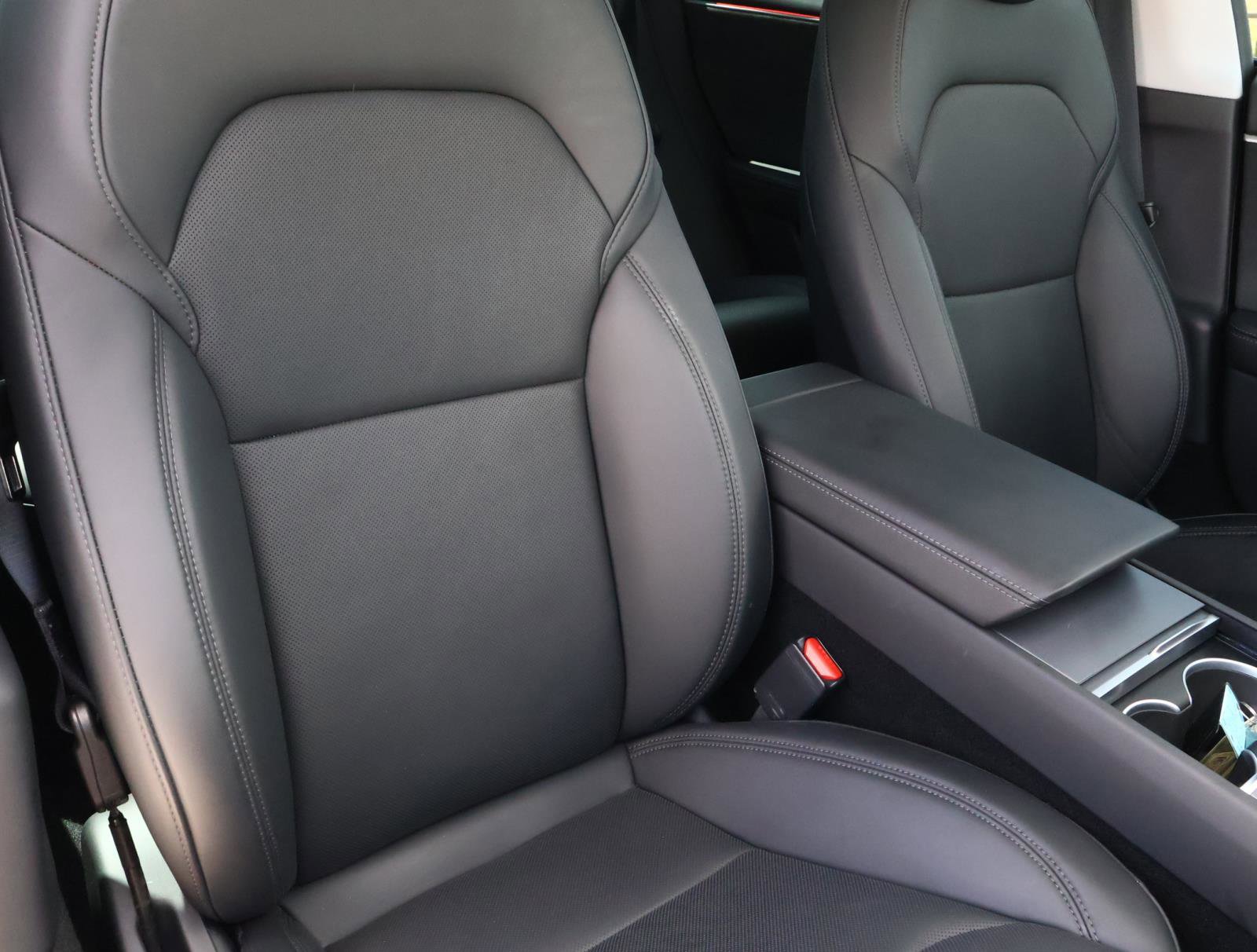 Used 2025 Tesla Model 3 Long Range image 17