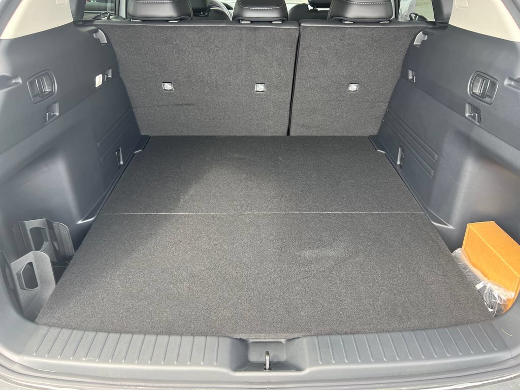 Certified 2026 MAZDA CX-50 AWD 2.5 S w/ Cargo Package image 18