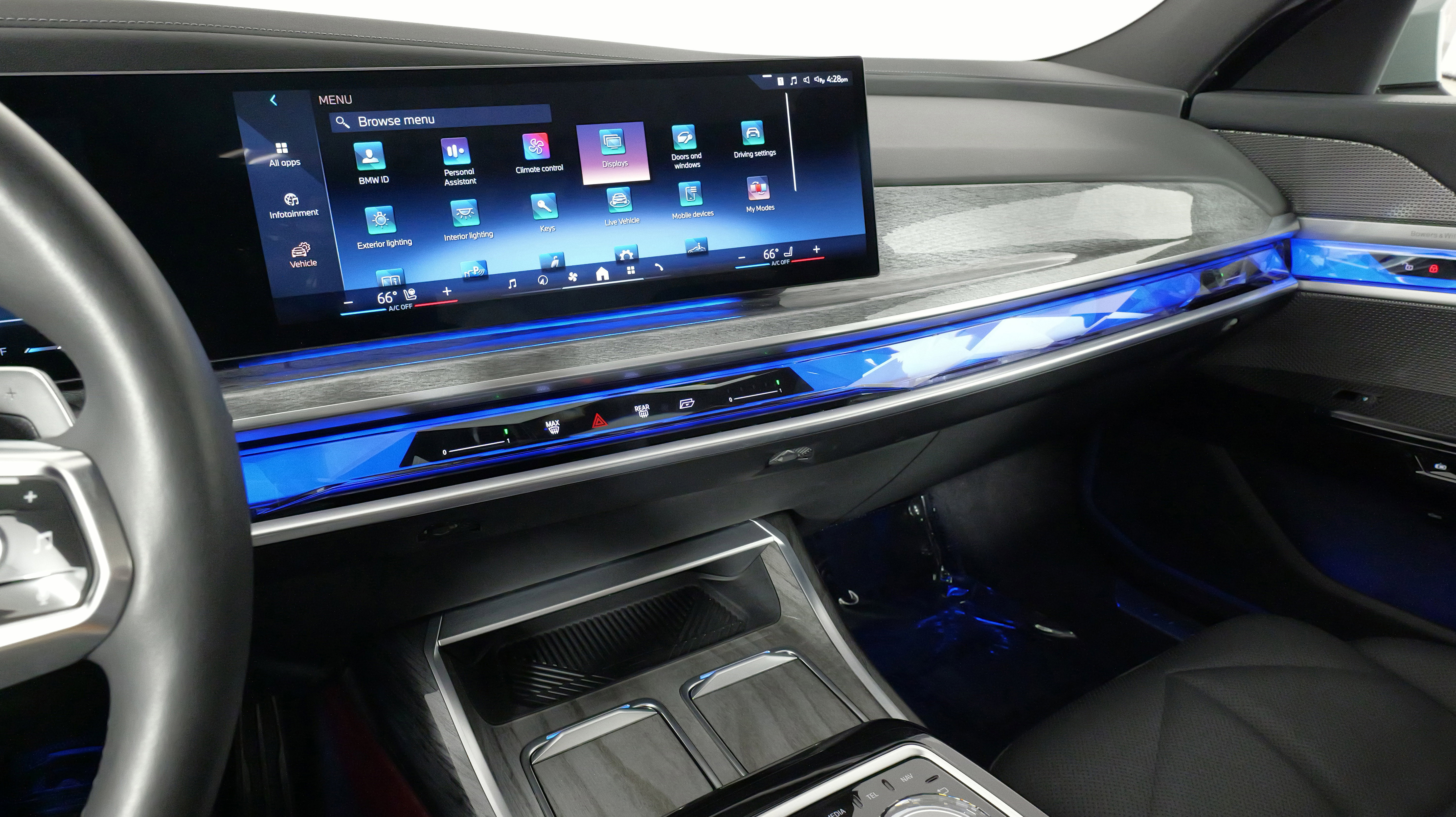 Used 2024 BMW 740i xDrive image 49