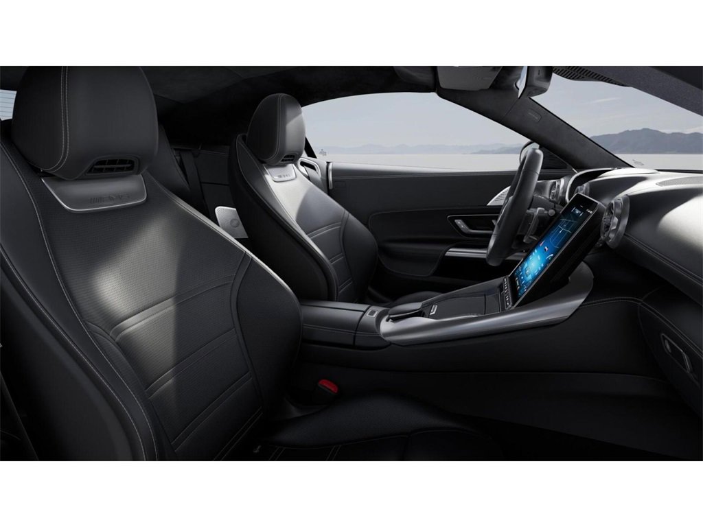 Used 2025 Mercedes-Benz SL 63 AMG S e Performance 4MATIC image 4