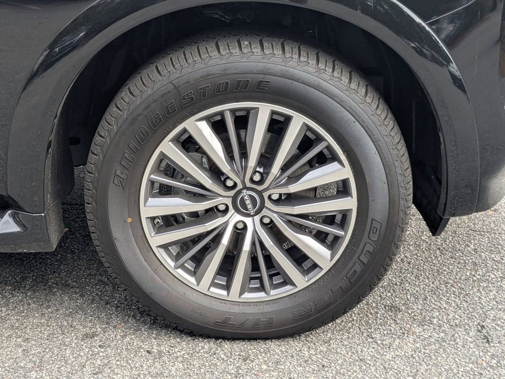 Used 2024 Nissan Armada SL w/ Captain's Chairs Package image 11