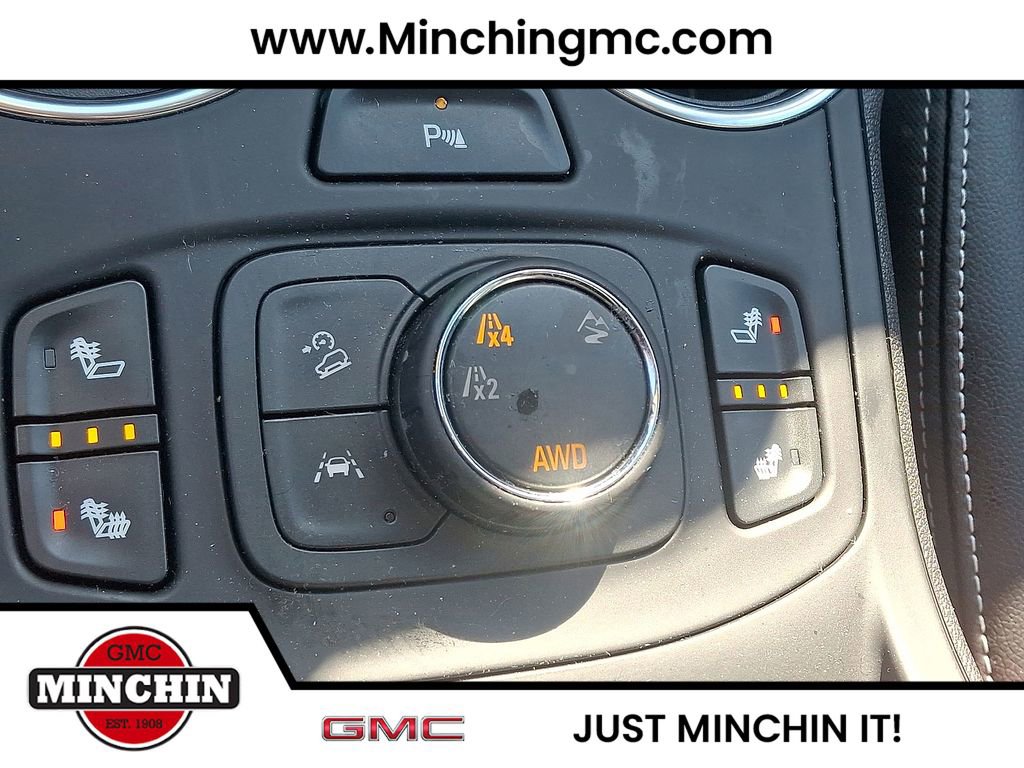 Used 2024 GMC Terrain SLT w/ Tech Package image 36