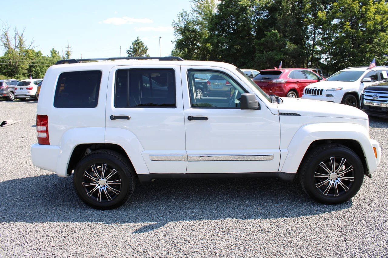 Used 2008 Jeep Liberty Sport w/ Popular Equipment Group AWD/4WD image 6