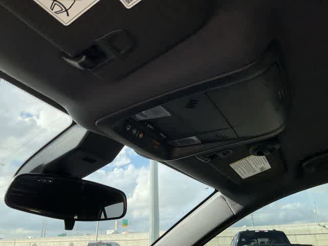 Used 2023 Chevrolet Equinox RS AWD/4WD image 24