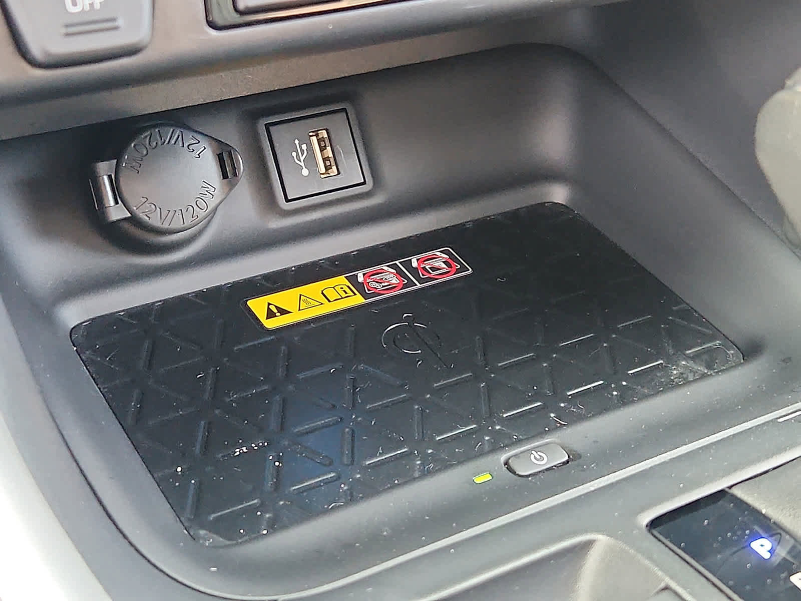 Certified 2023 Toyota RAV4 XSE image 26