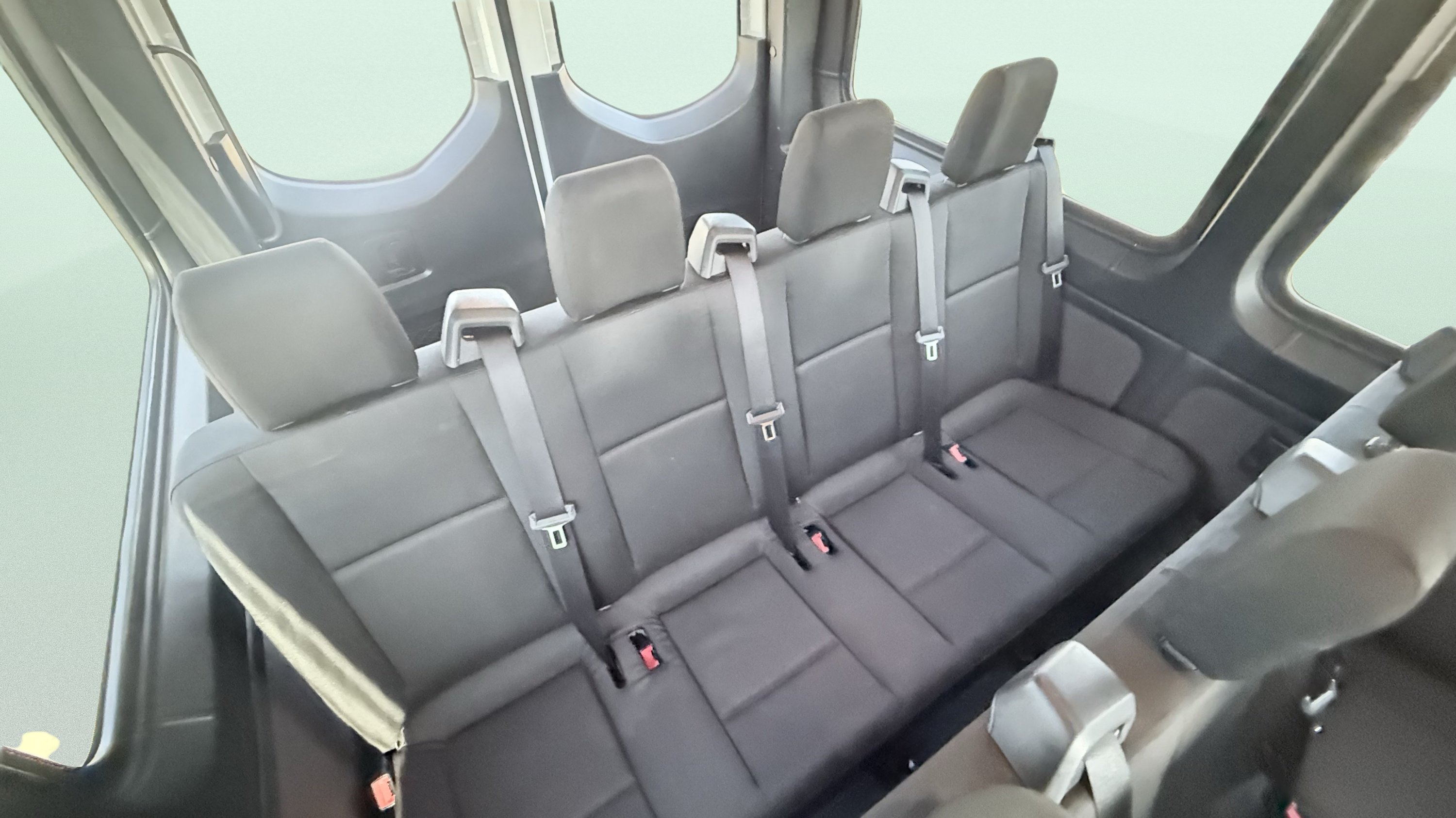 Used 2025 Mercedes-Benz Sprinter 2500 image 41