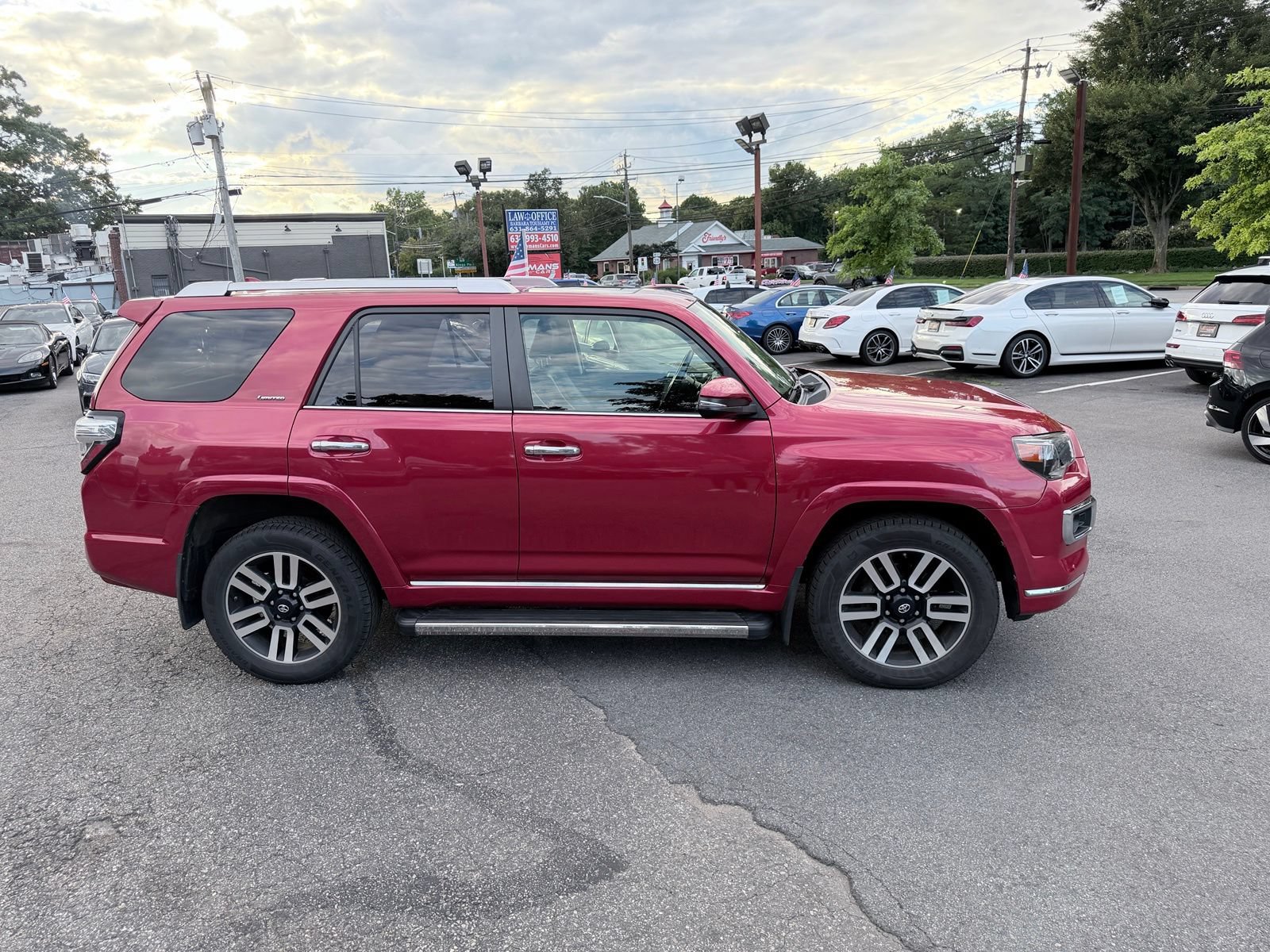 Used 2017 Toyota 4Runner Limited AWD/4WD image 38