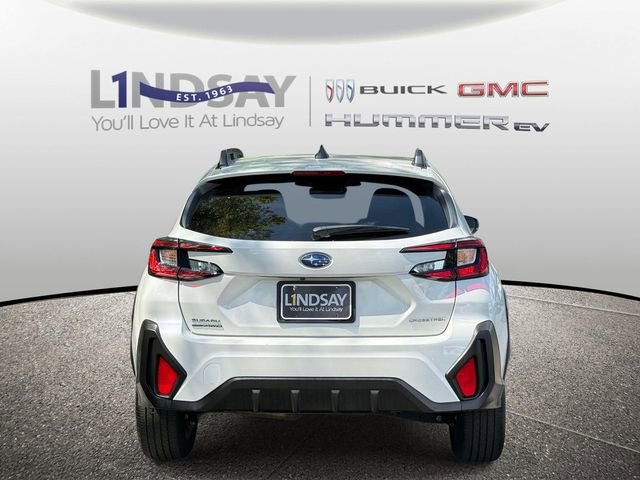 Used 2024 Subaru Crosstrek 2.0i Premium AWD/4WD image 3