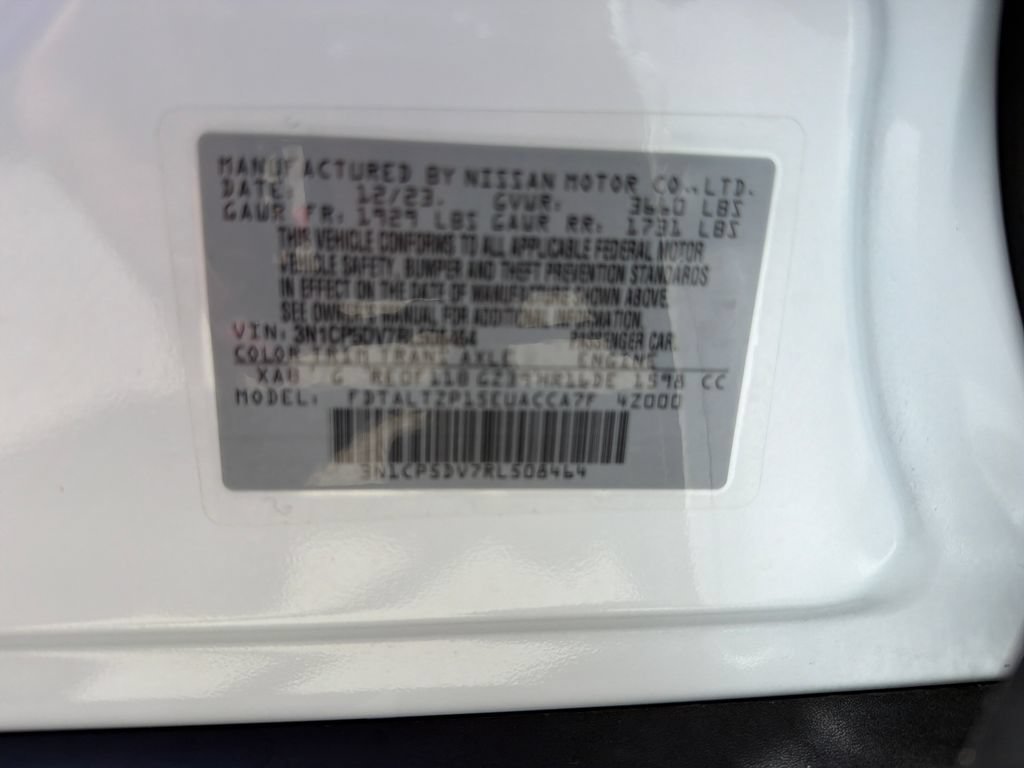 Used 2024 Nissan Kicks SR w/ SR Premium Package FWD image 34