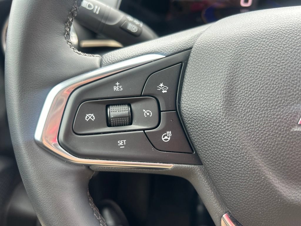 Certified 2024 Chevrolet Trax ACTIV FWD image 26