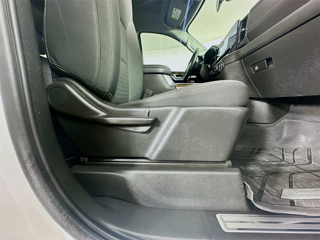 Used 2023 Chevrolet Silverado 1500 LT w/ Z71 Off-Road Package image 24