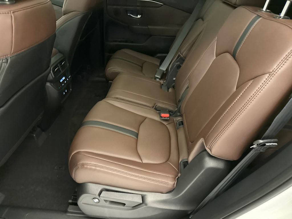 New 2026 Honda Pilot Touring image 19