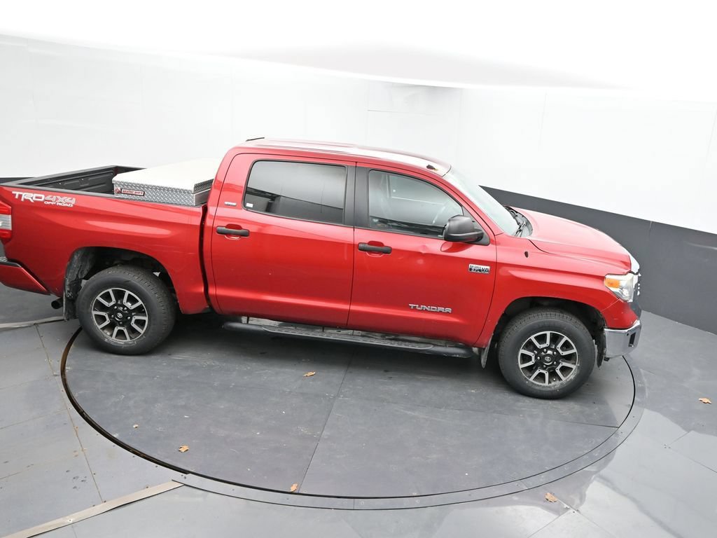 Used 2017 Toyota Tundra SR5 w/ TRD Off Road Package AWD/4WD image 13
