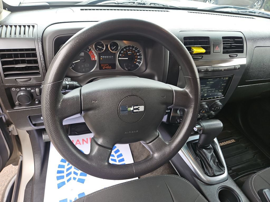 Used 2009 HUMMER H3 AWD/4WD image 13