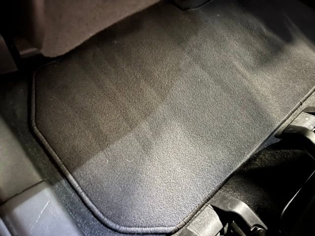 Used 2023 Buick Enclave Essence w/ Experience Buick Package image 19