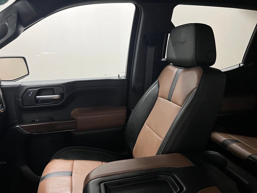 Used 2021 Chevrolet Silverado 1500 High Country w/ Safety Package II AWD/4WD image 31