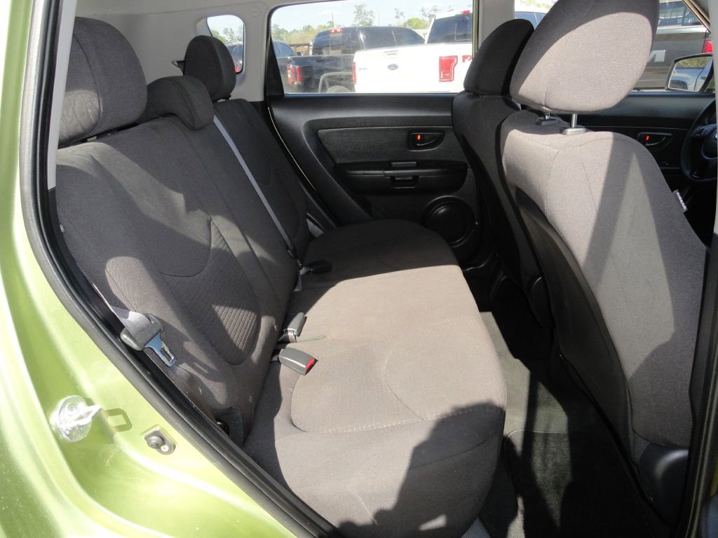 Used 2013 Kia Soul STICK SHIFT! image 7