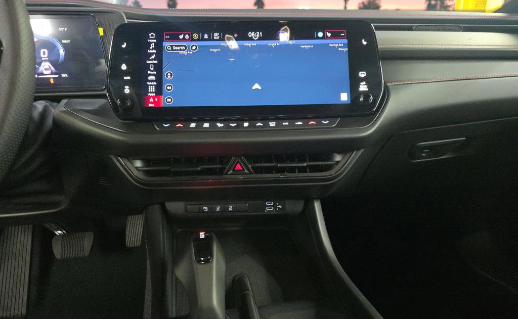 Used 2025 Dodge Charger R/T w/ Quick Order Package 25M R/T image 36