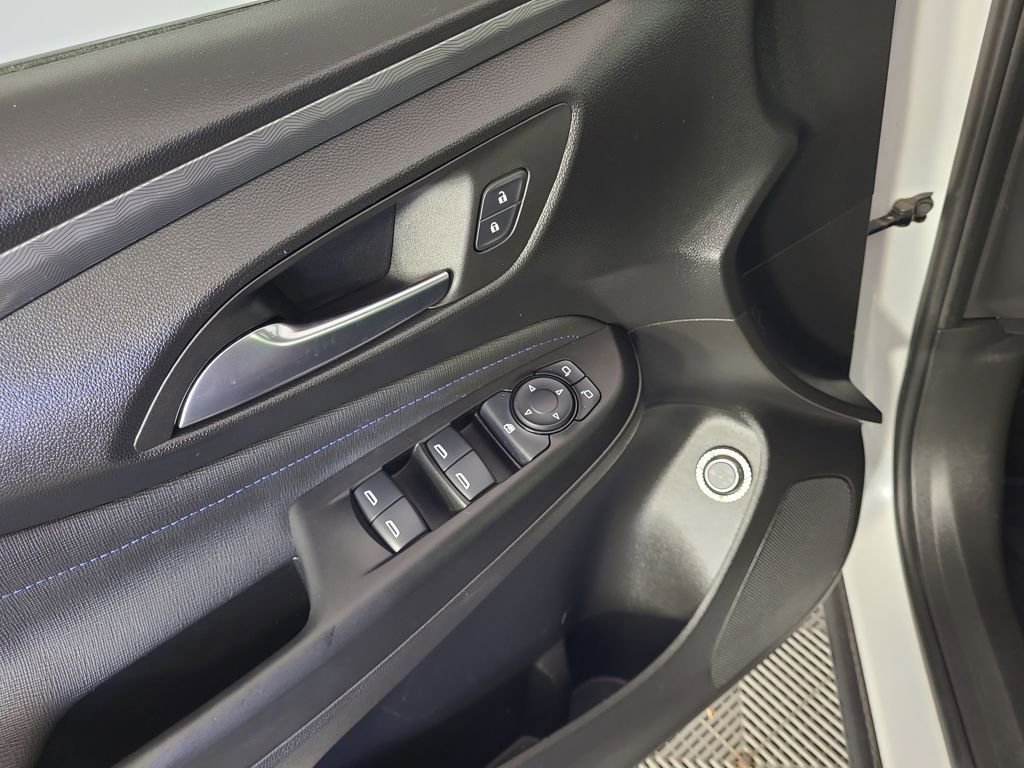 Used 2024 Buick Envista Sport Touring w/ Convenience I Package image 15