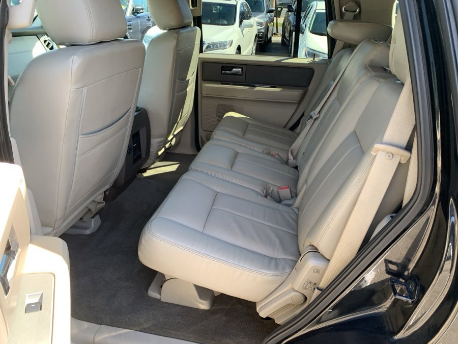 Used 2014 Ford Expedition XLT AWD/4WD image 11