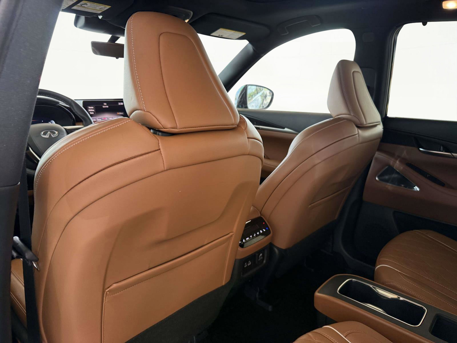 Used 2025 INFINITI QX60 Autograph image 34