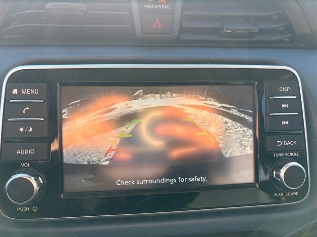 Used 2025 Nissan Versa SV image 29