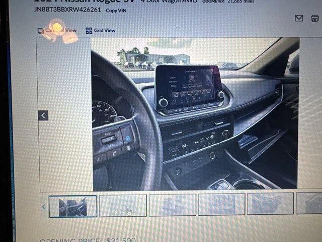 Used 2024 Nissan Rogue SV AWD/4WD image 6