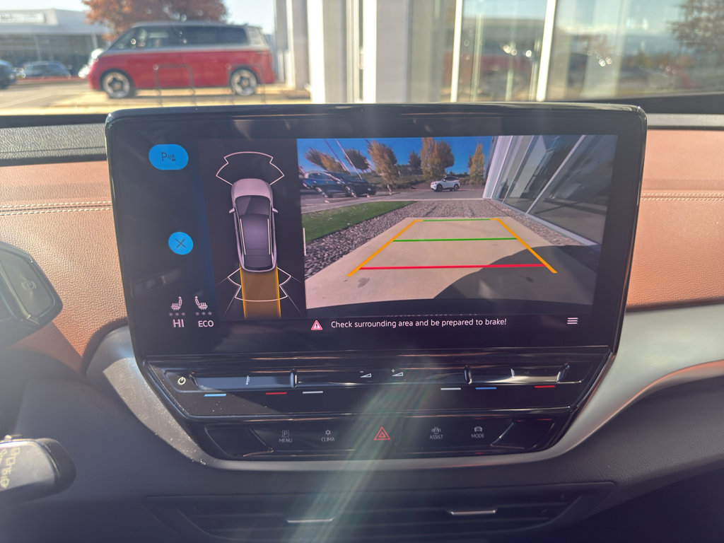 Used 2021 Volkswagen ID.4 Pro S w/ Gradient Package image 11