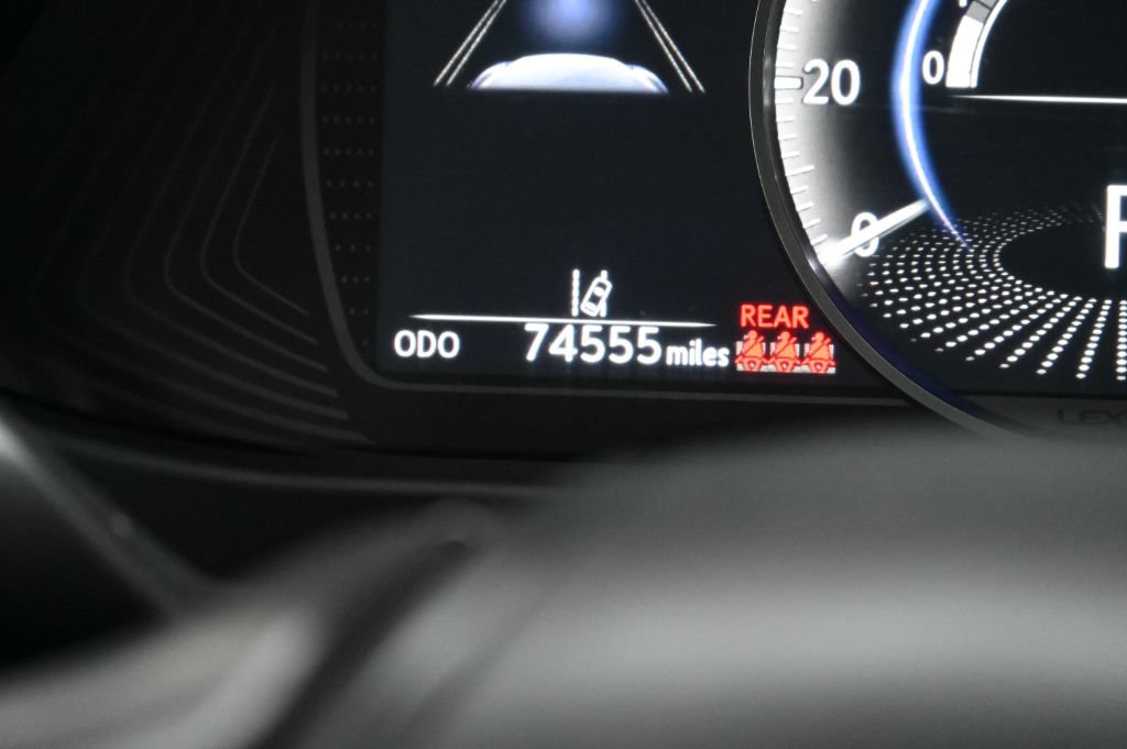 Used 2021 Lexus UX 200 w/ Accessory Package (Z2) FWD image 25