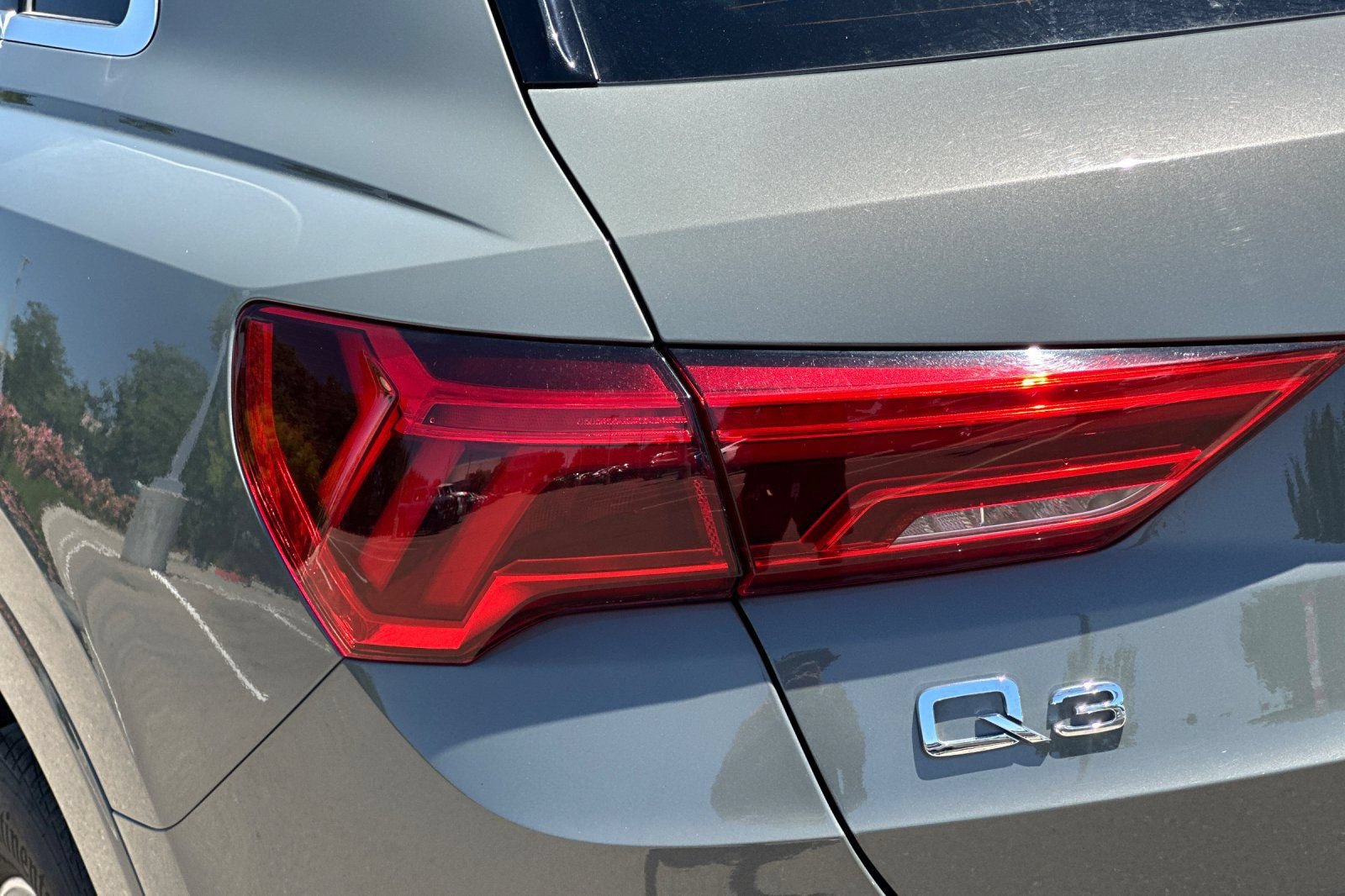 Used 2025 Audi Q3 2.0T Premium AWD/4WD image 45