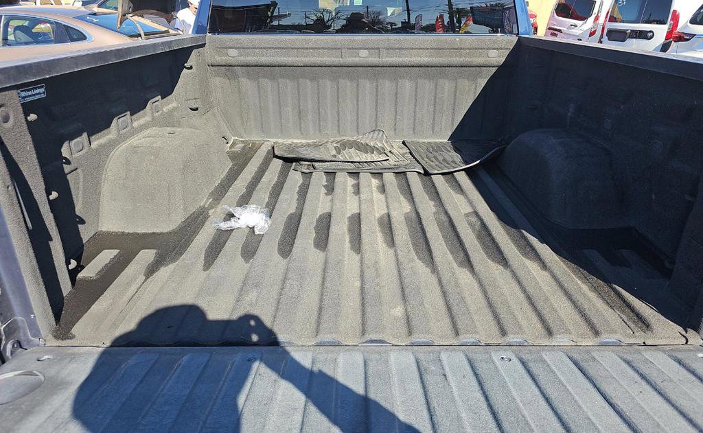 Used 2021 Chevrolet Silverado 1500 Custom image 25