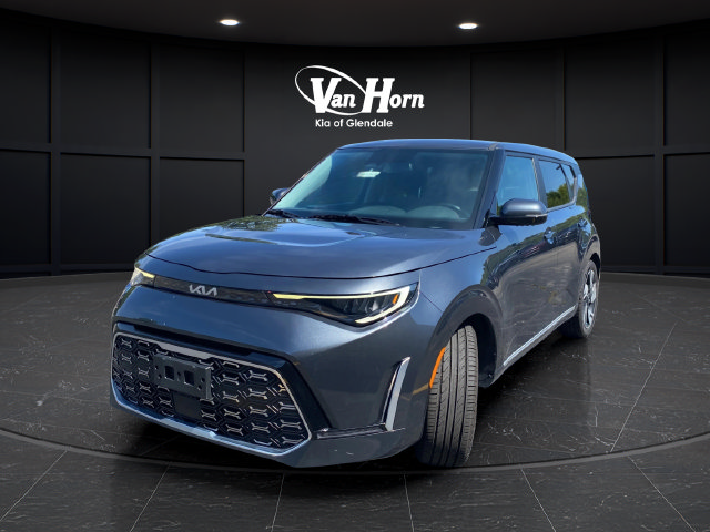 Used 2023 Kia Soul GT-Line w/ GT-Line Technology Package FWD image 3