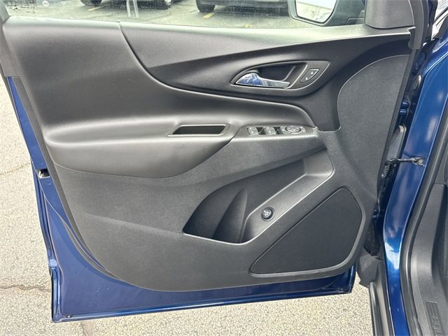 Used 2023 Chevrolet Equinox LT image 21