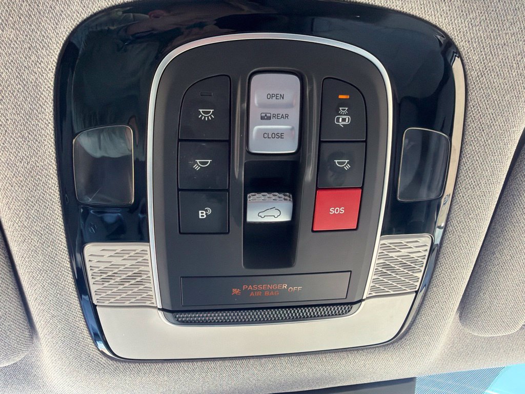 Used 2023 Hyundai Palisade Limited AWD/4WD image 21