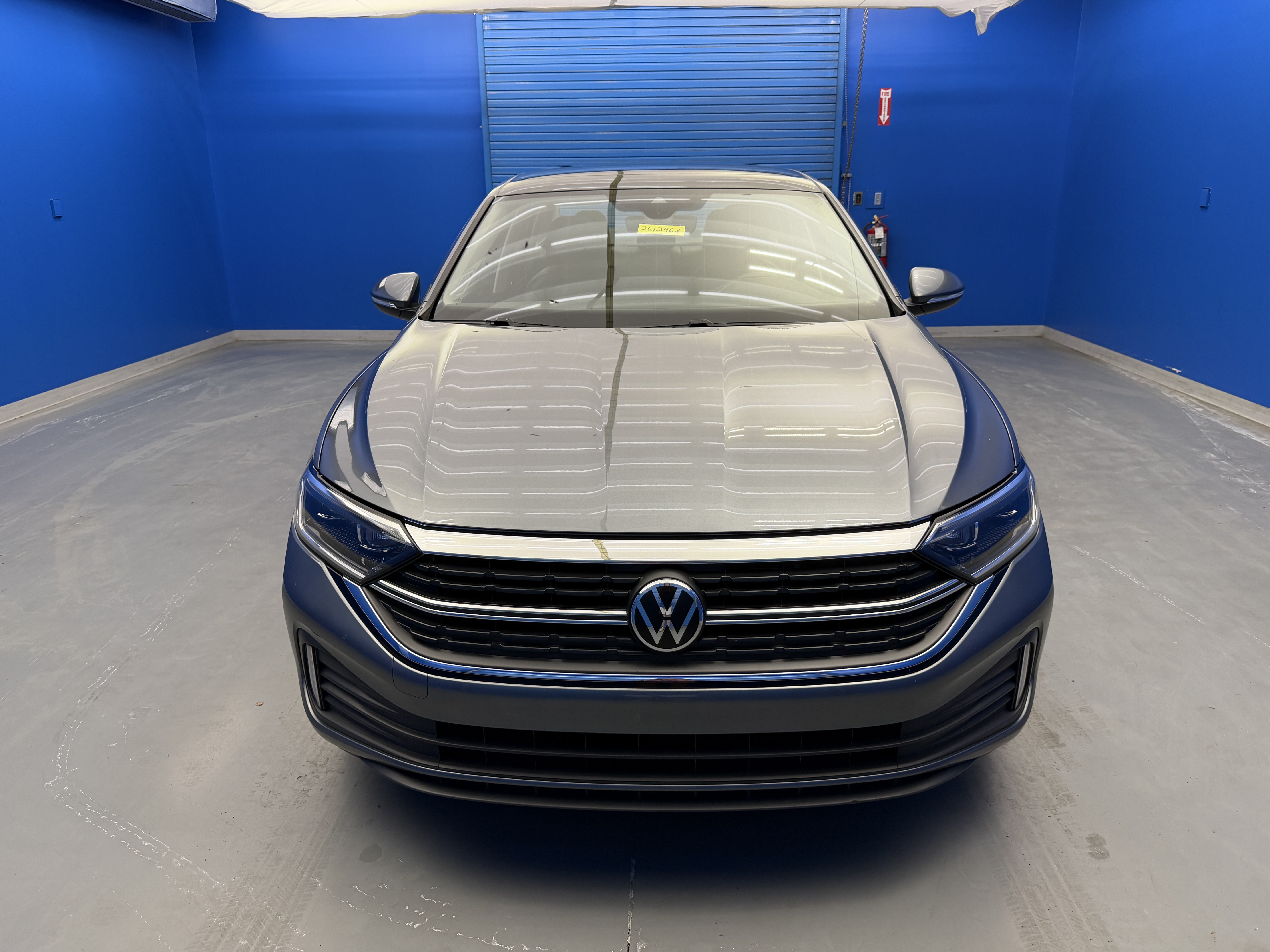 Used 2024 Volkswagen Jetta SEL FWD image 3