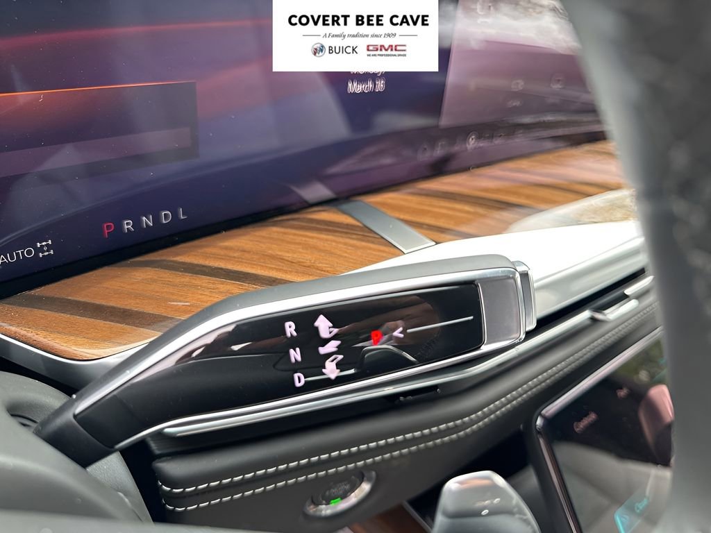 Used 2026 Cadillac Escalade Platinum Sport w/ LPO, Floor Liner Package image 38