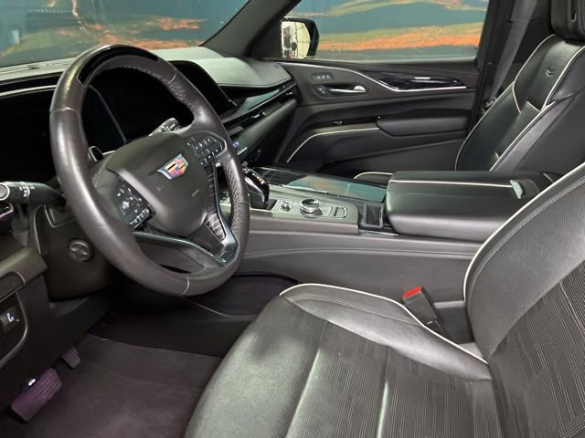 Used 2023 Cadillac Escalade ESV Sport image 23