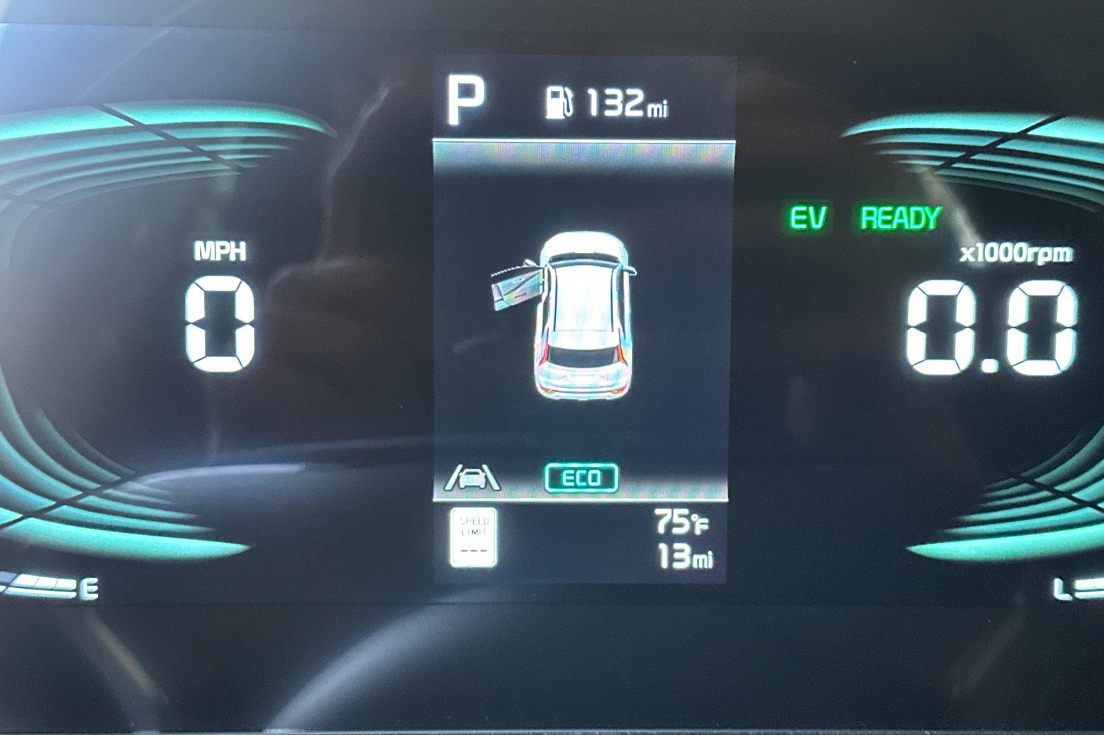 New 2026 Kia Niro EX FWD image 25