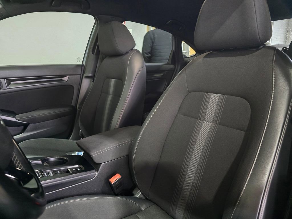 Used 2022 Honda Civic Sport image 24